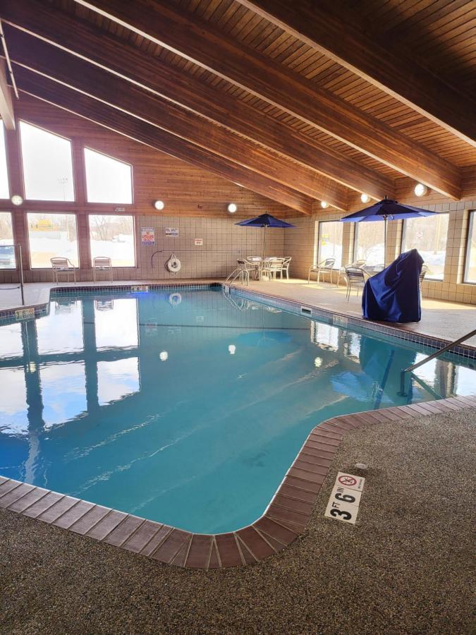 Americinn By Wyndham Mounds View Minneapolis Esterno foto