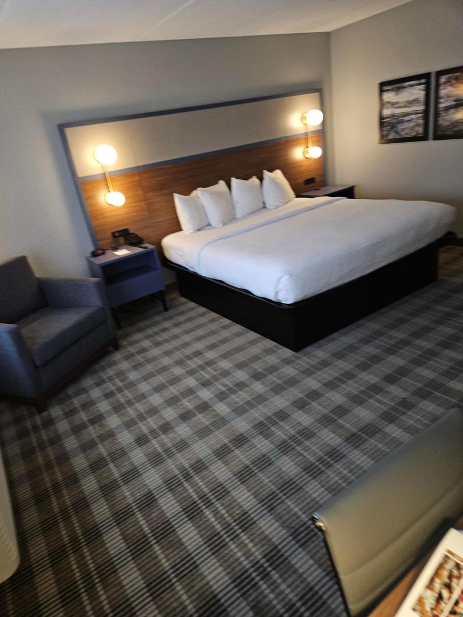 Americinn By Wyndham Mounds View Minneapolis Esterno foto